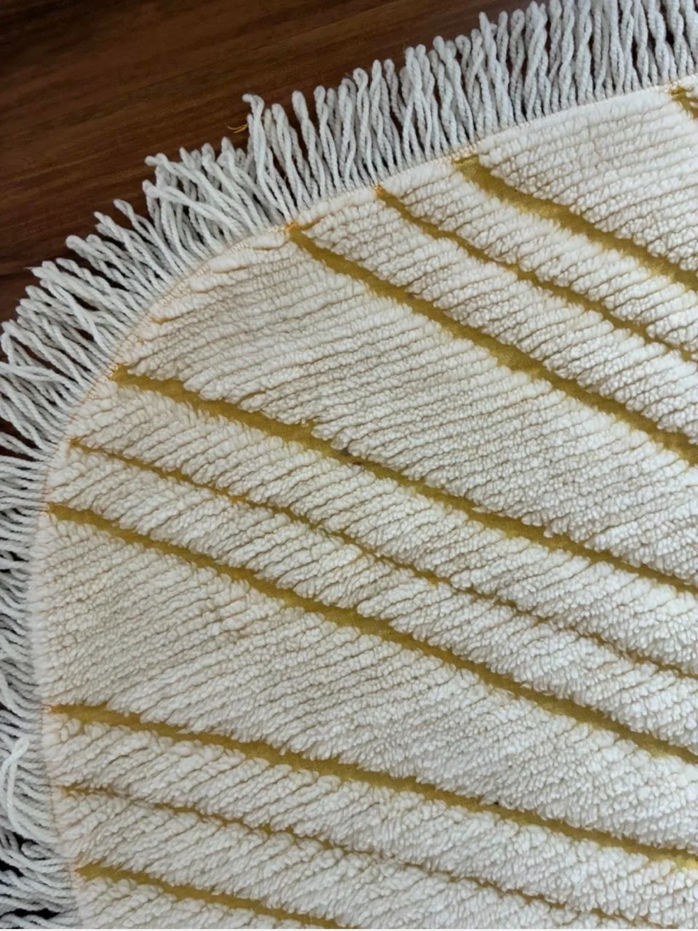 Vintage Chenille Floral Bed Spread White Butter Yellow Fringe Trim Full/Queen